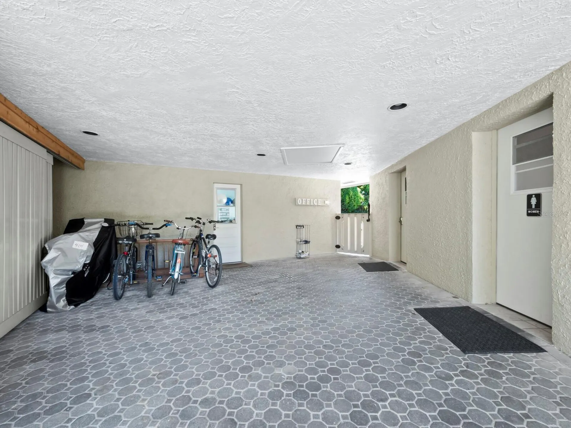 5260 Gulf Of Mexico Drive Longboat Key FL 34228