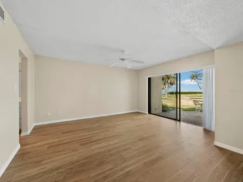 5260 Gulf Of Mexico Drive Longboat Key FL 34228
