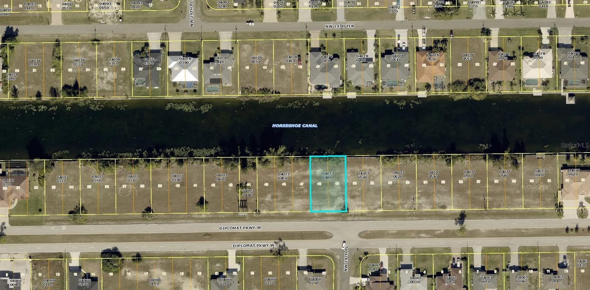 2829 Diplomat Parkway W Cape Coral FL 33993