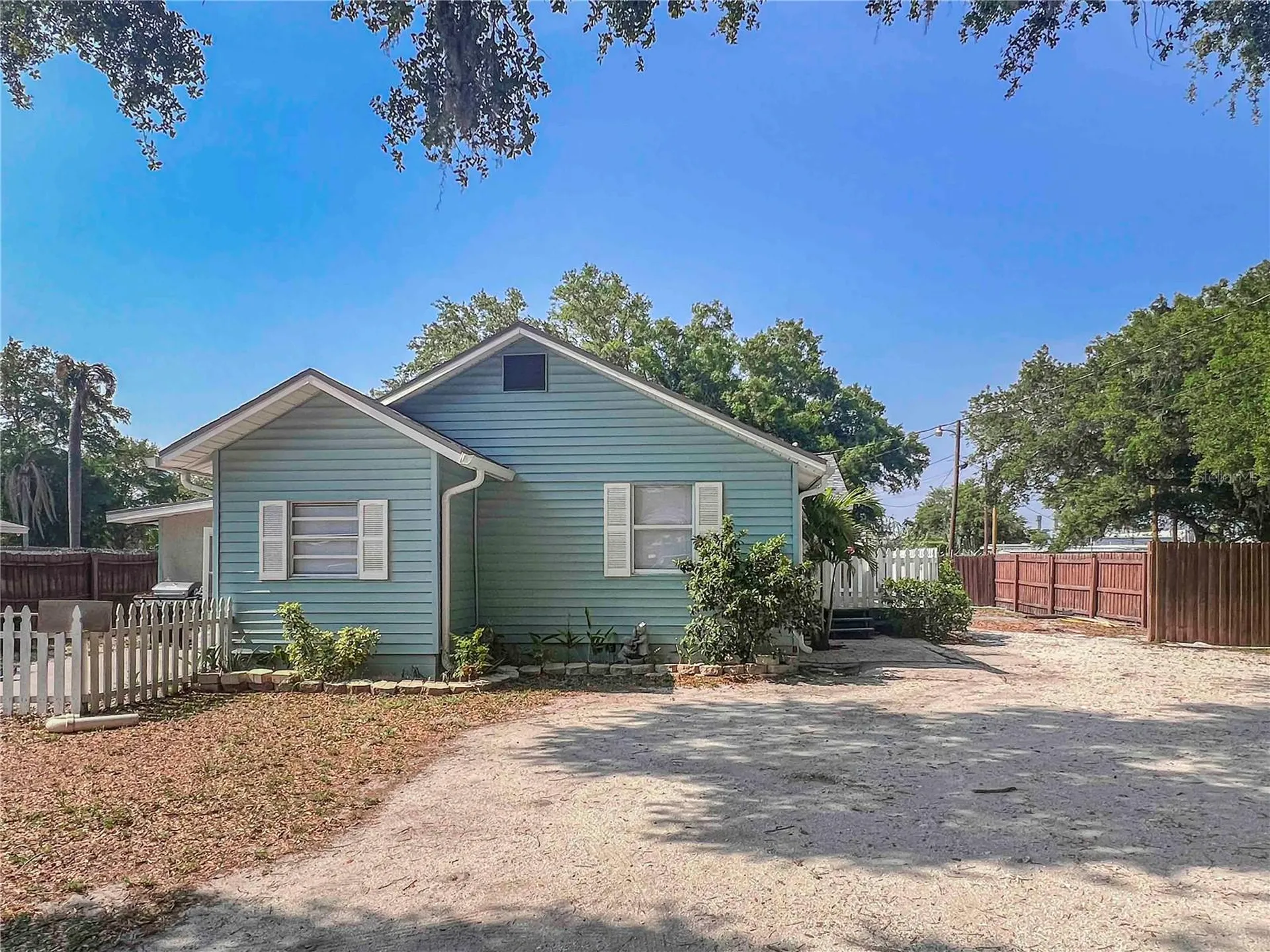 2137 Roselawn Street Sarasota FL 34231