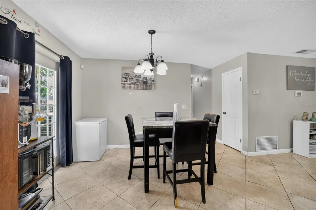 945 NW 64th Place Ocala FL 34475
