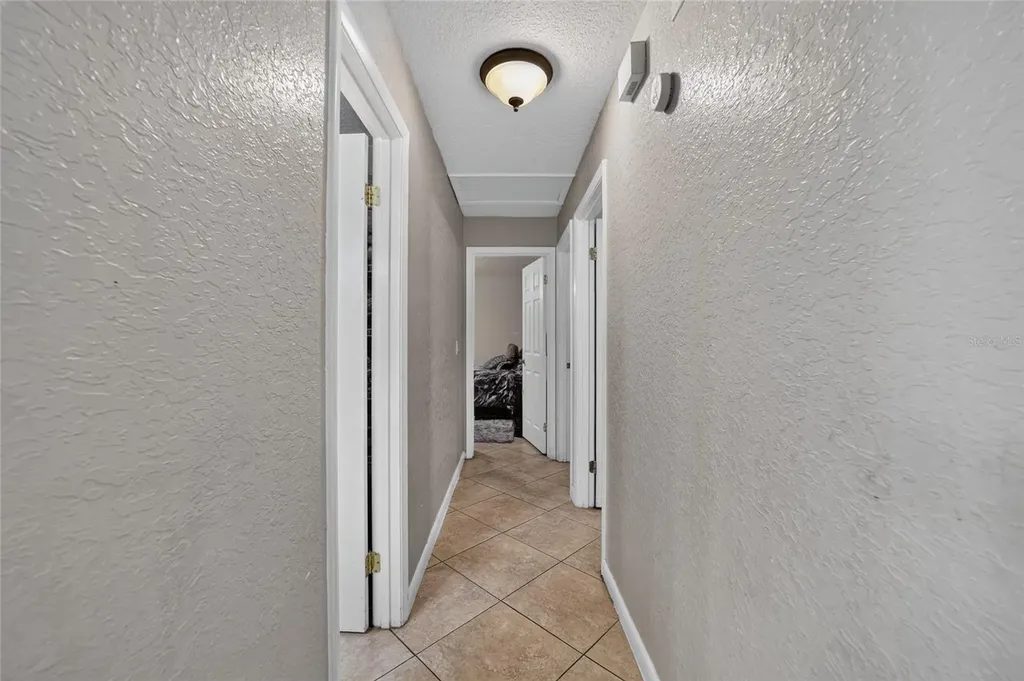 945 NW 64th Place Ocala FL 34475