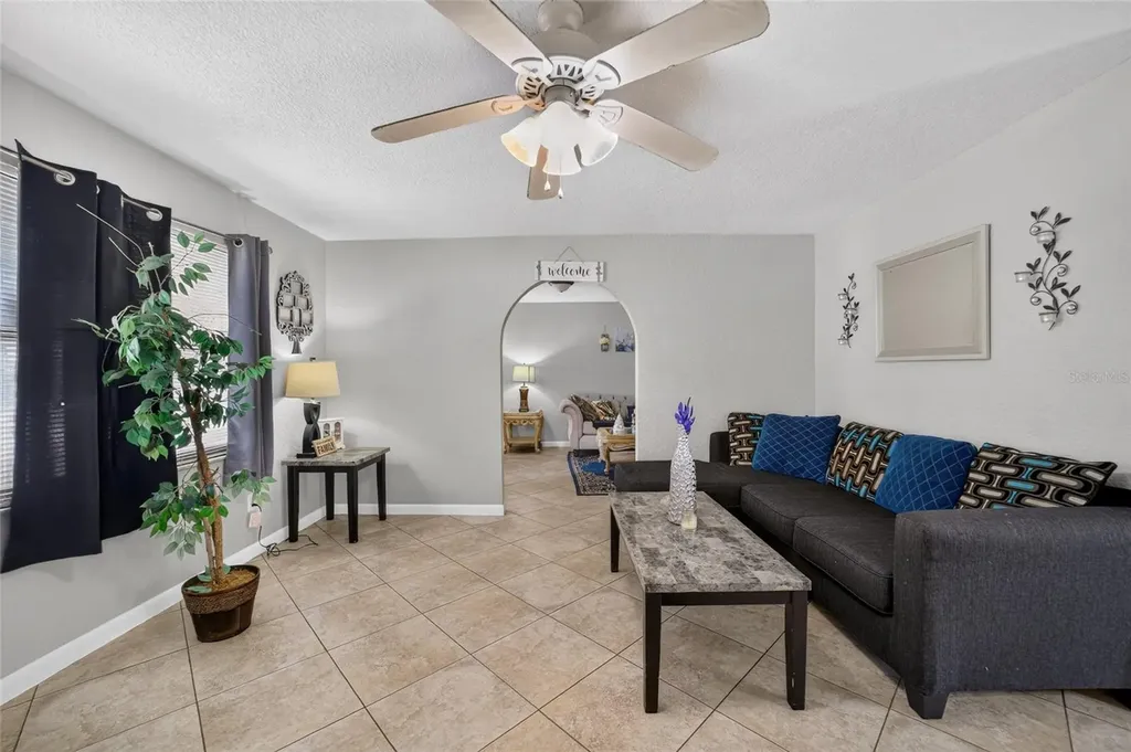 945 NW 64th Place Ocala FL 34475