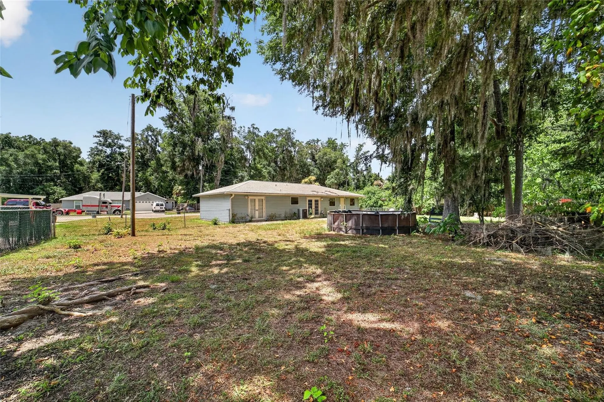 945 NW 64th Place Ocala FL 34475