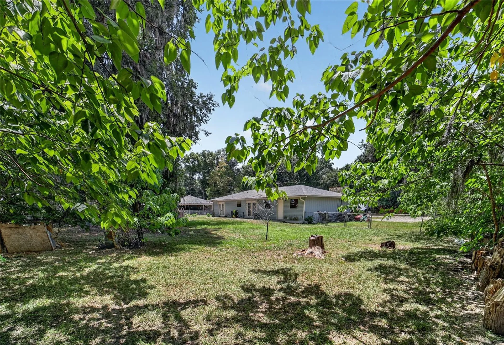 945 NW 64th Place Ocala FL 34475