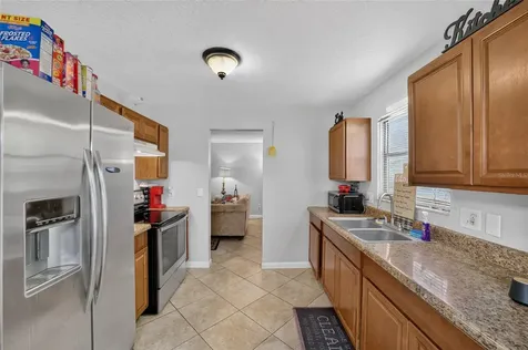 945 NW 64th Place Ocala FL 34475