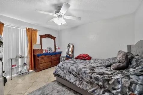 945 NW 64th Place Ocala FL 34475