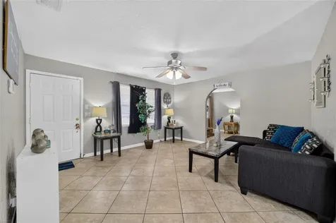 945 NW 64th Place Ocala FL 34475