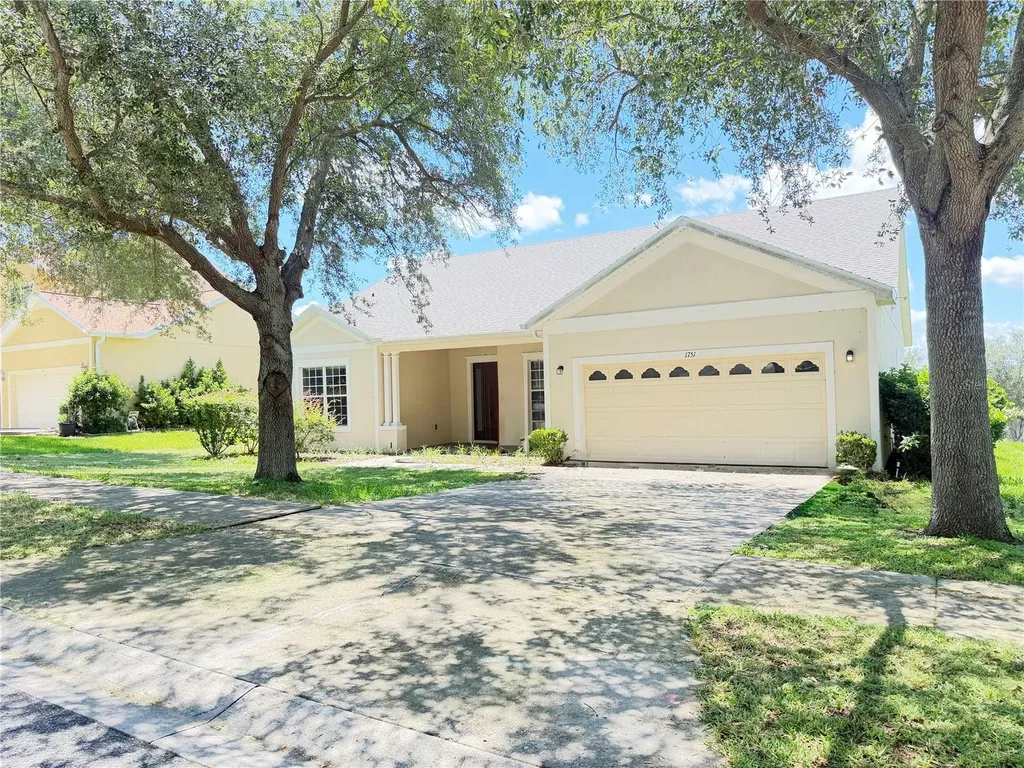 1751 Southern Oak Loop Minneola FL 34715