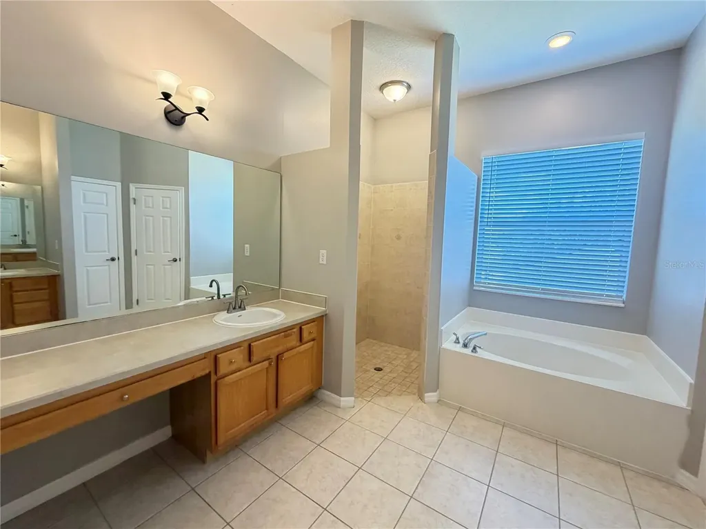 1751 Southern Oak Loop Minneola FL 34715
