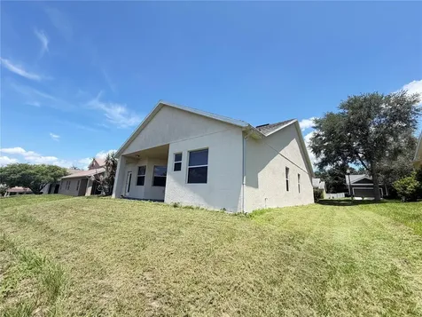 1751 Southern Oak Loop Minneola FL 34715