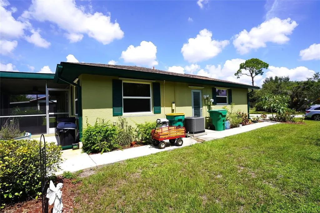 515 Meridan Avenue NW Port Charlotte FL 33952