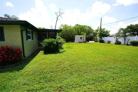 515 Meridan Avenue NW Port Charlotte FL 33952