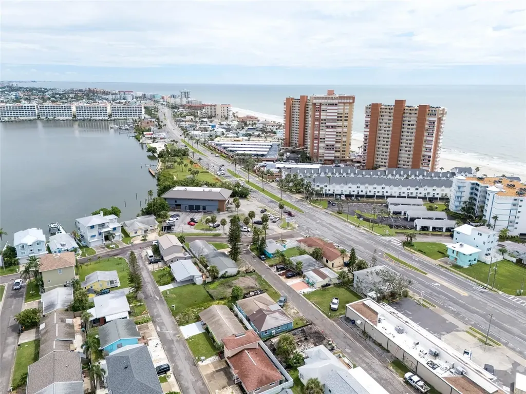 18005 1st Street E St Petersburg FL 33708