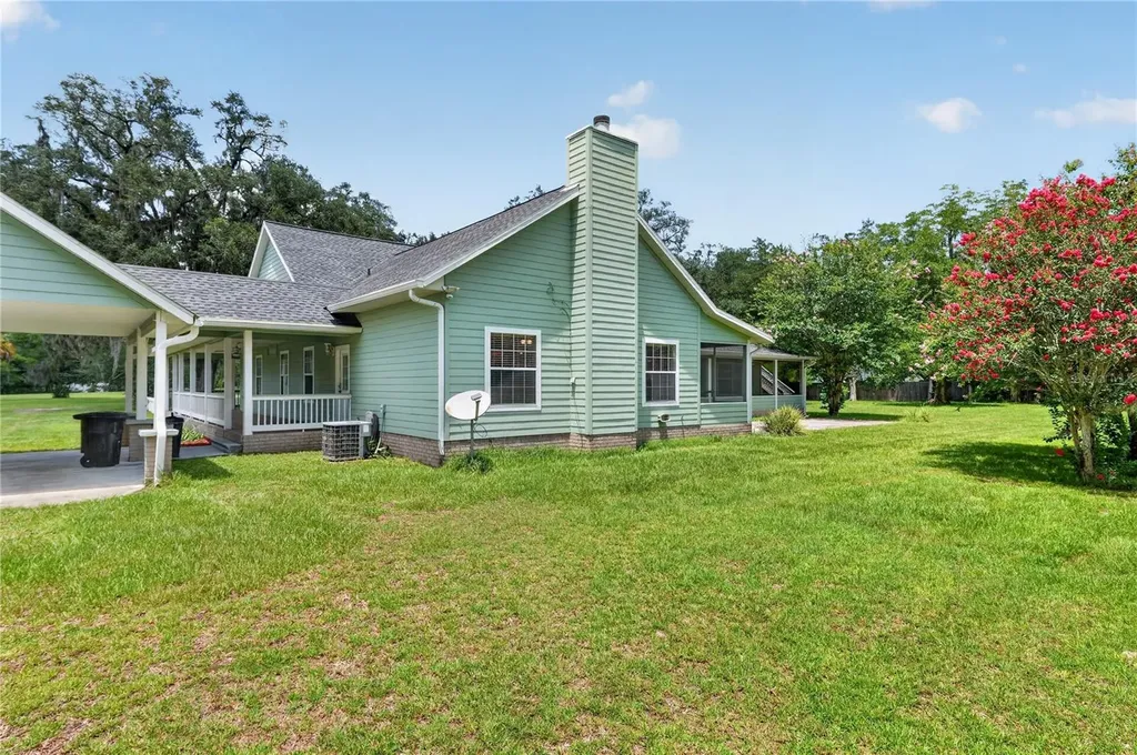 2039 SW State Road 26 Trenton FL 32693