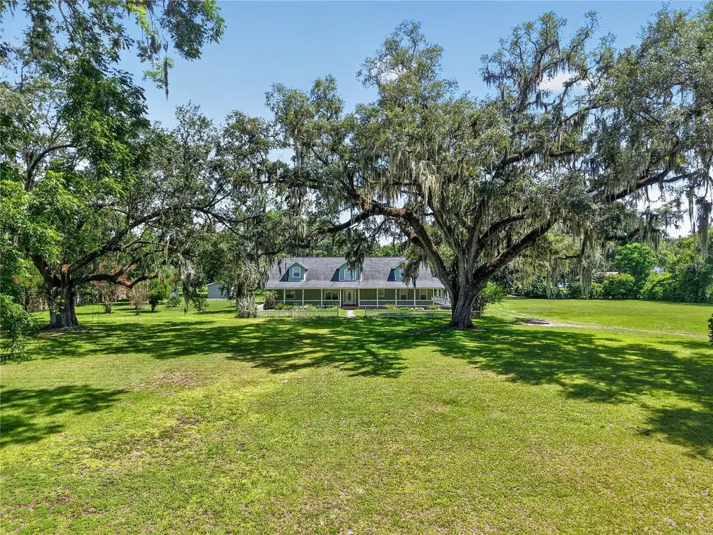 2039 SW State Road 26 Trenton FL 32693