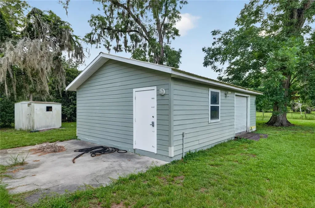 2039 SW State Road 26 Trenton FL 32693
