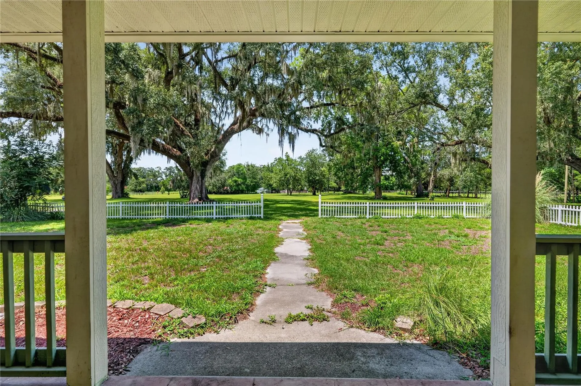 2039 SW State Road 26 Trenton FL 32693