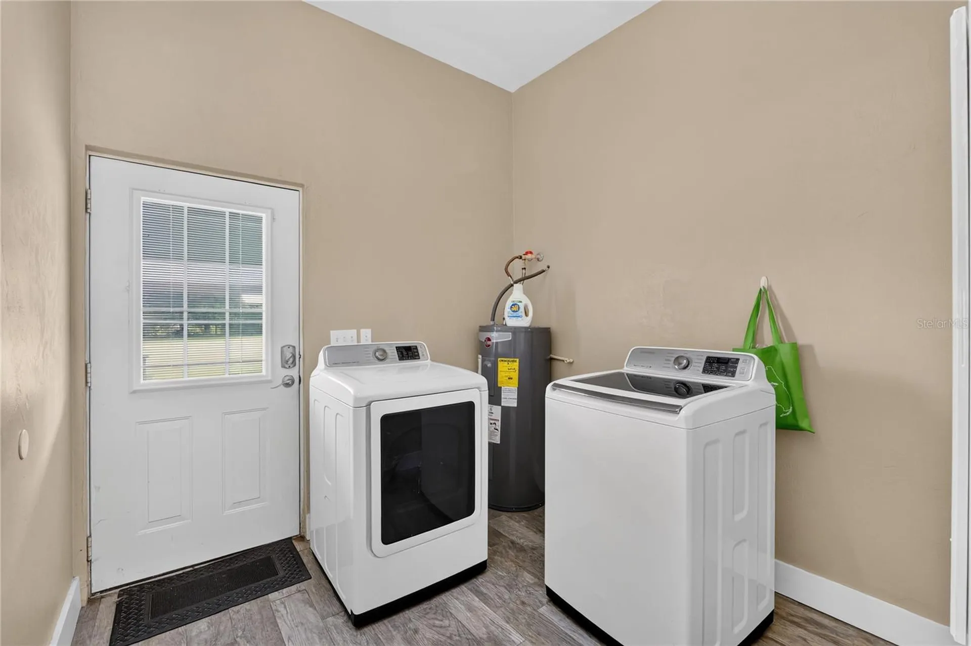 2039 SW State Road 26 Trenton FL 32693