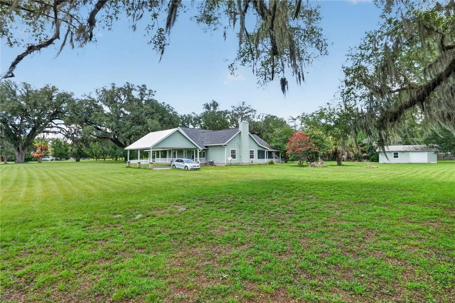 2039 SW State Road 26 Trenton FL 32693