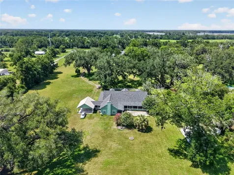 2039 SW State Road 26 Trenton FL 32693