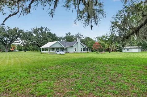 2039 SW State Road 26 Trenton FL 32693