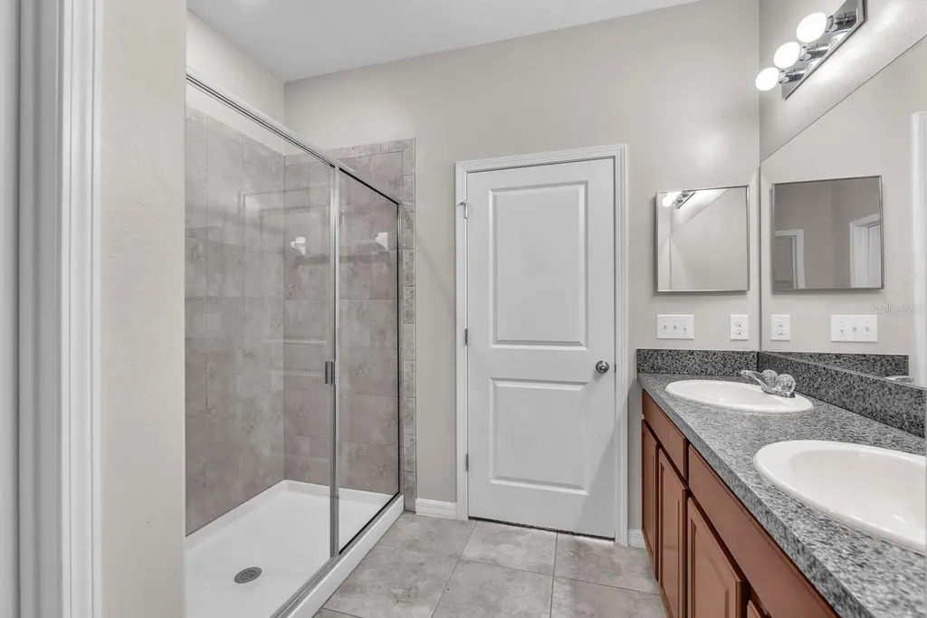 7325 Parkshore Drive Apollo Beach FL 33572