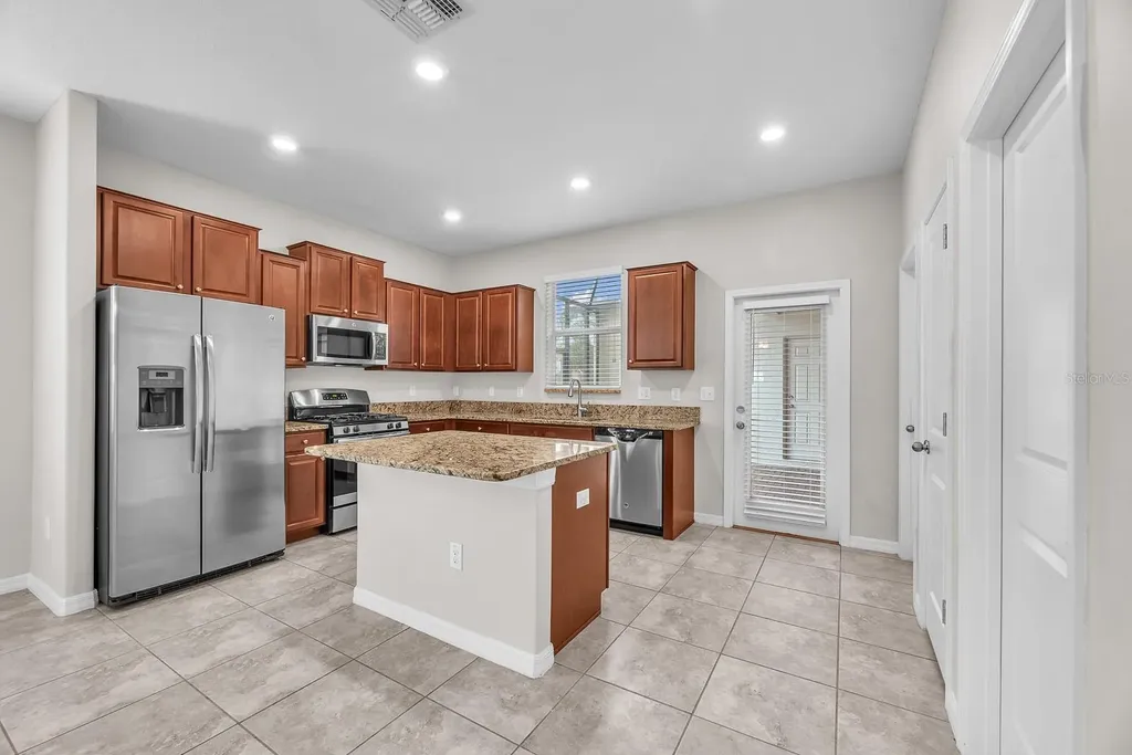 7325 Parkshore Drive Apollo Beach FL 33572