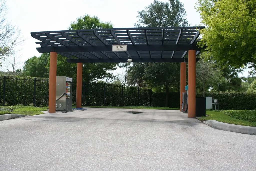 8335 38th Street Circle E Sarasota FL 34243