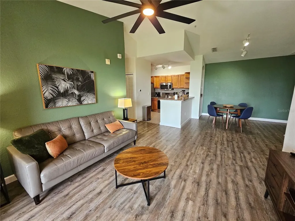 8335 38th Street Circle E Sarasota FL 34243