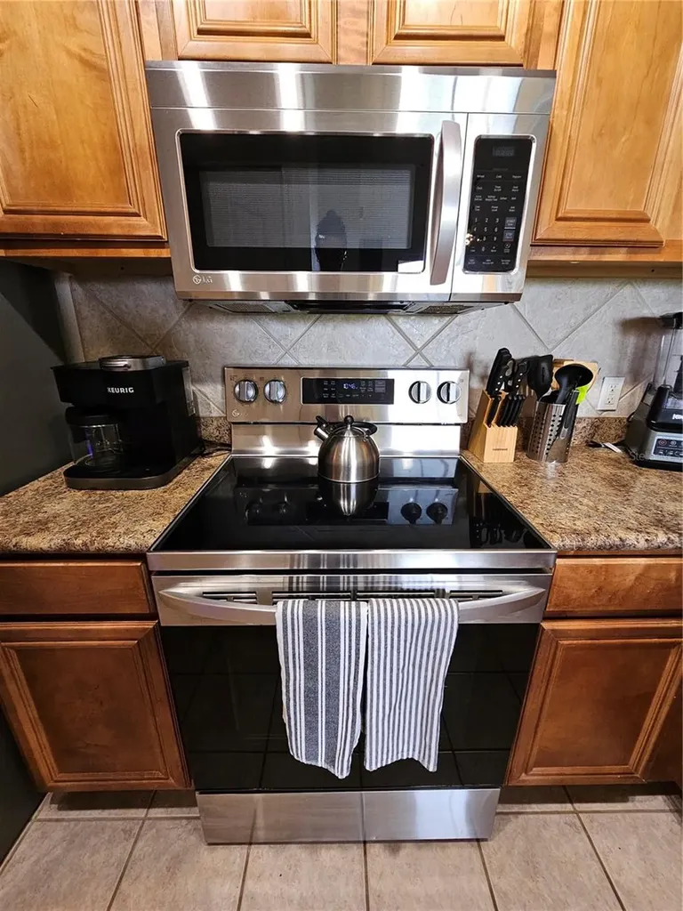 8335 38th Street Circle E Sarasota FL 34243