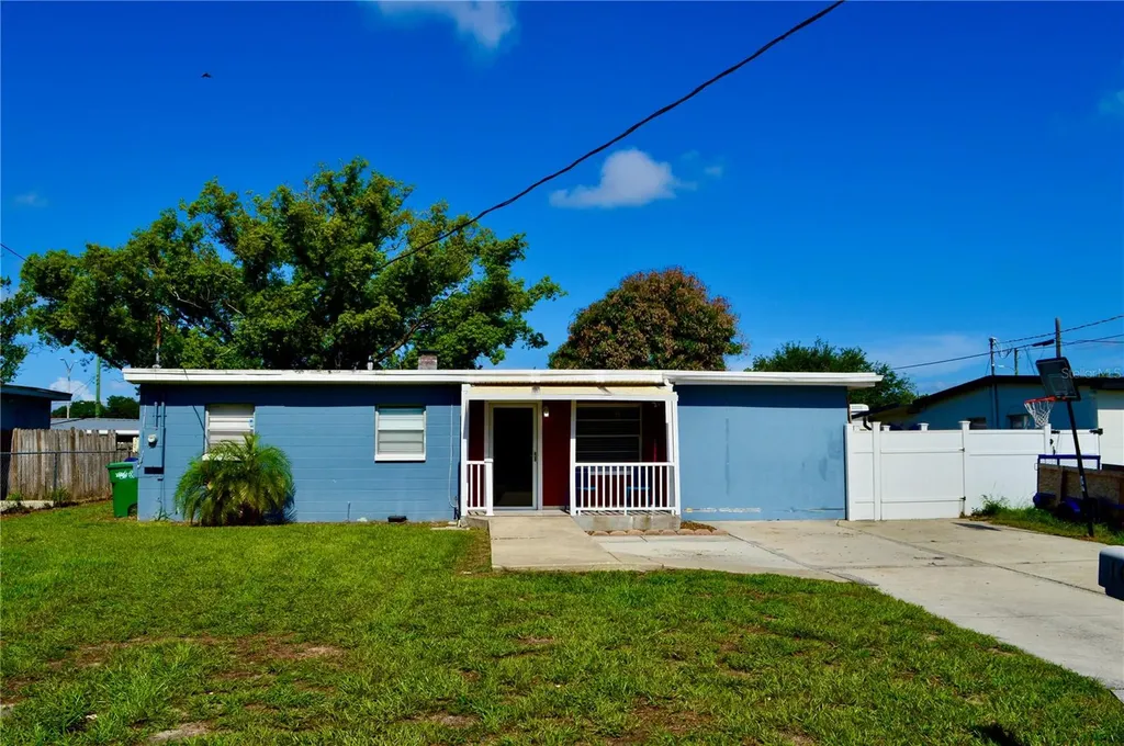 10926 N Annette Avenue Tampa FL 33612