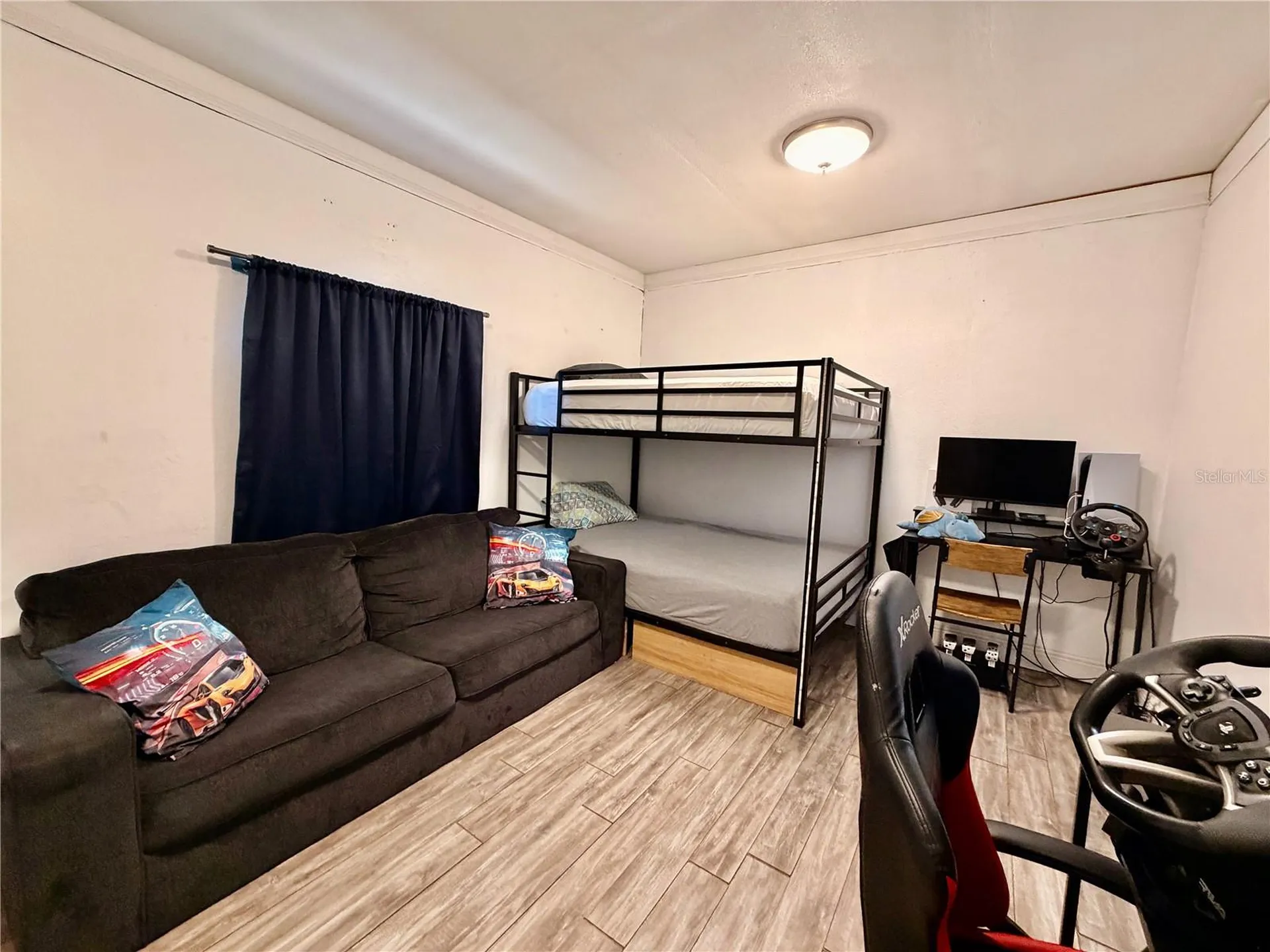 10926 N Annette Avenue Tampa FL 33612