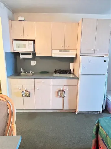 43420 Highway 27 Davenport FL 33837