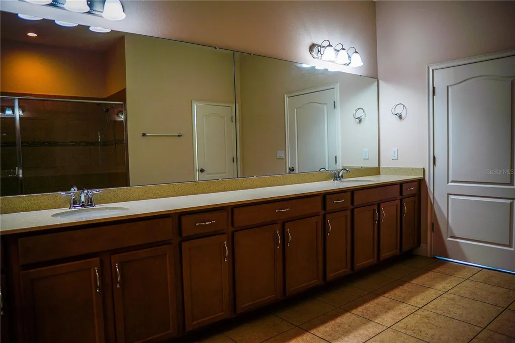 9240 Bradleigh Drive Winter Garden FL 34787