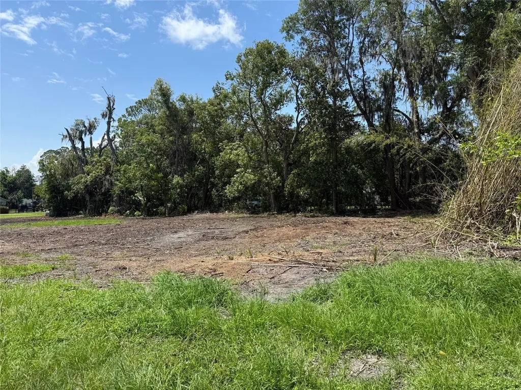 661 W Madison Street Starke FL 32091