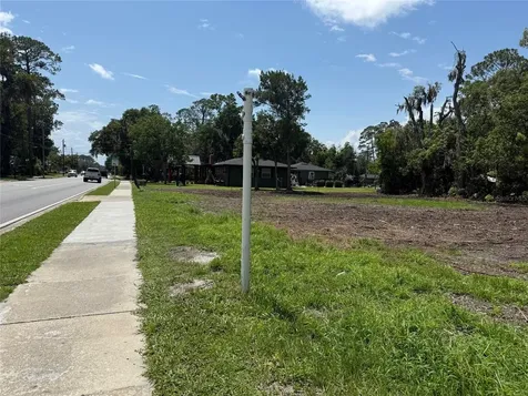 661 W Madison Street Starke FL 32091