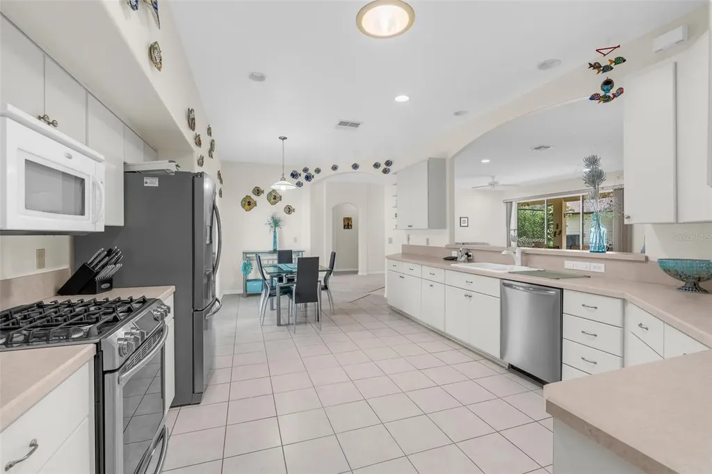 5524 Sir Churchill Drive Leesburg FL 34748