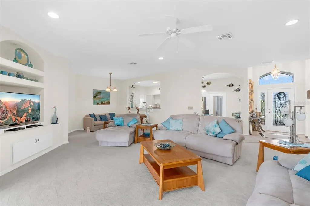 5524 Sir Churchill Drive Leesburg FL 34748