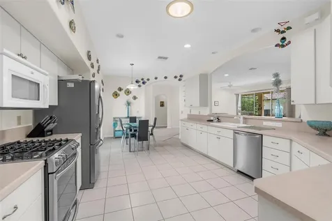 5524 Sir Churchill Drive Leesburg FL 34748