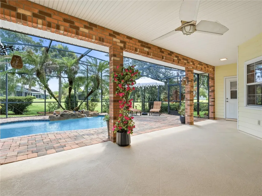1018 Staggerbush Place New Smyrna Beach FL 32168