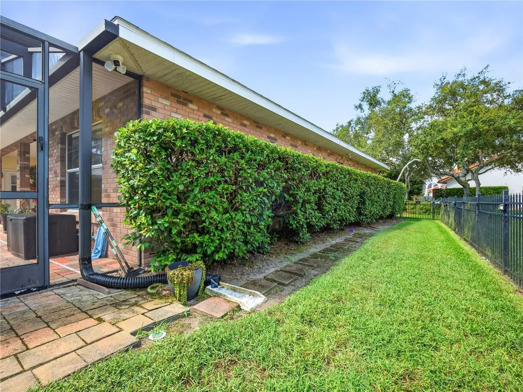 1018 Staggerbush Place New Smyrna Beach FL 32168