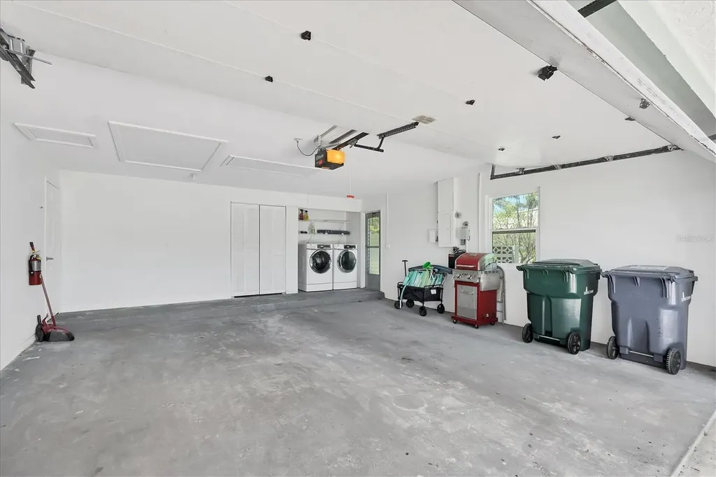 5585 Contento Drive Sarasota FL 34242