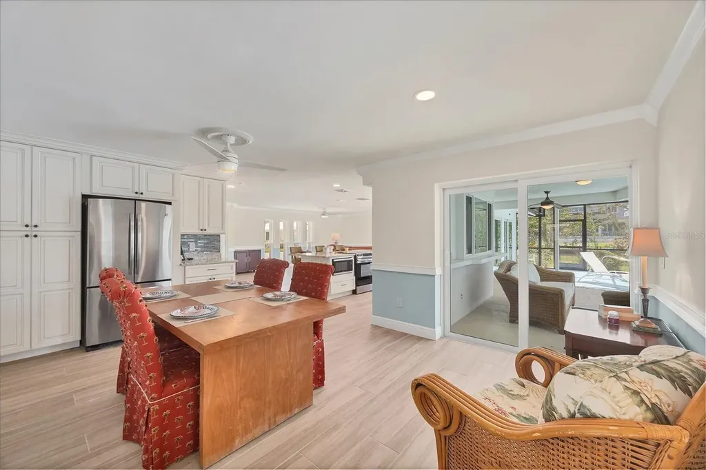 5585 Contento Drive Sarasota FL 34242