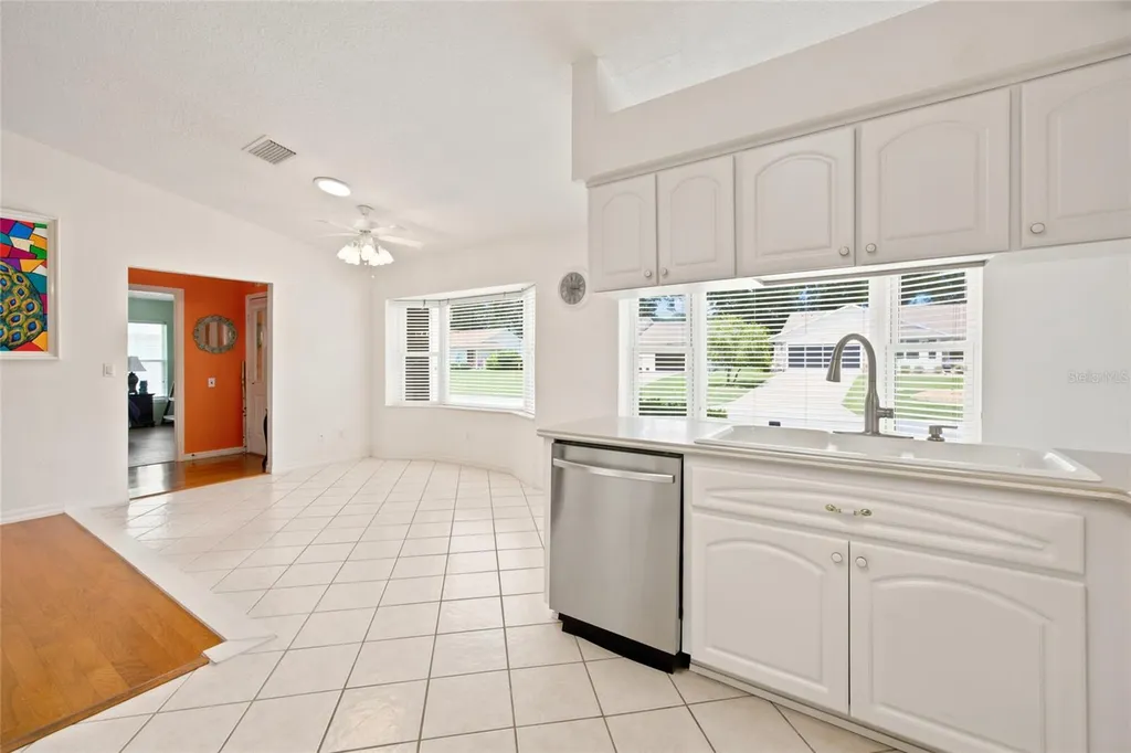 27202 Racquet Circle Leesburg FL 34748