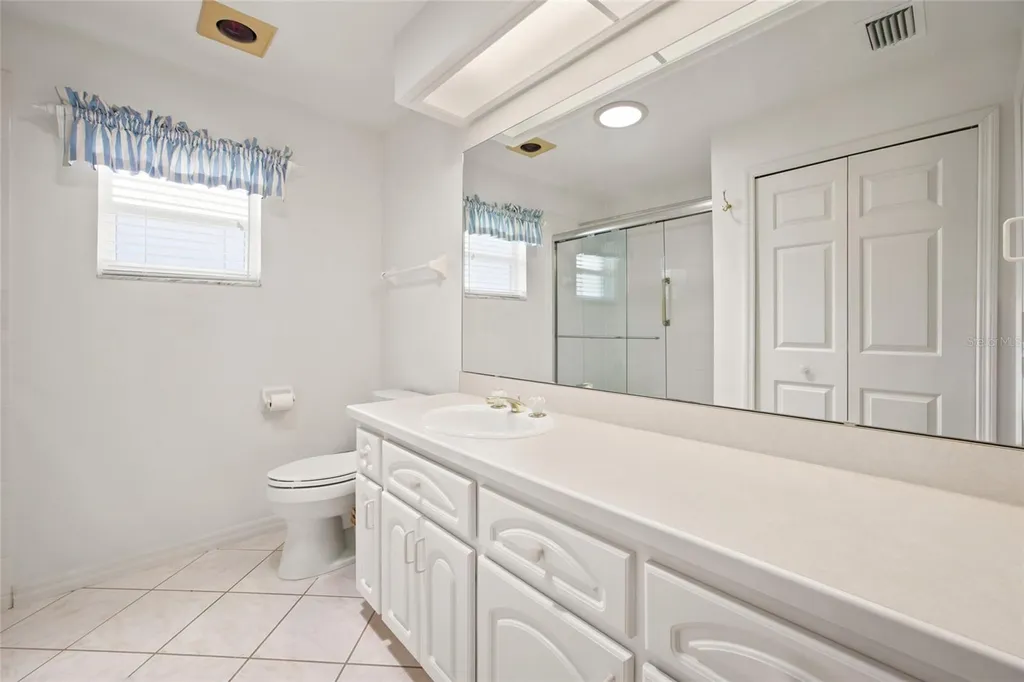 27202 Racquet Circle Leesburg FL 34748
