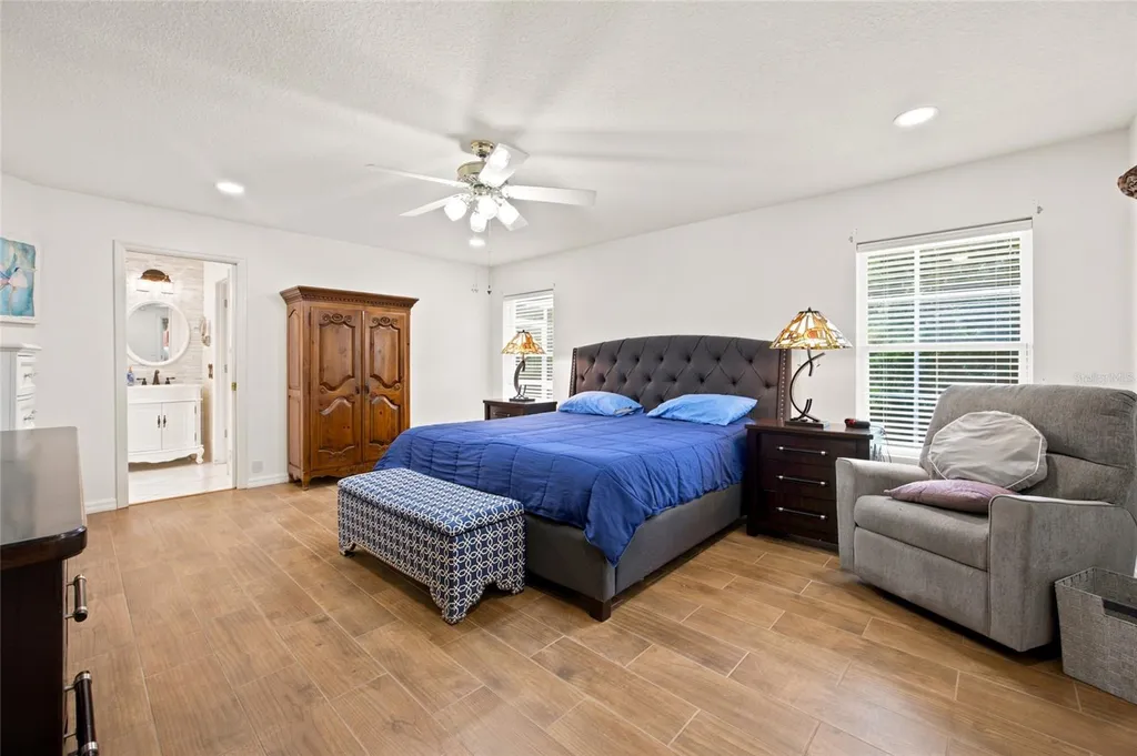 27202 Racquet Circle Leesburg FL 34748