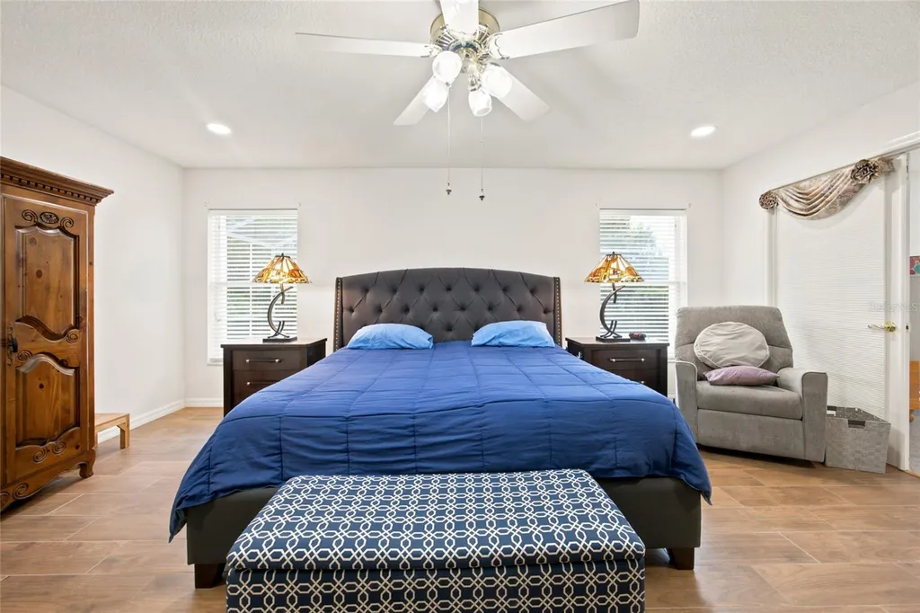 27202 Racquet Circle Leesburg FL 34748