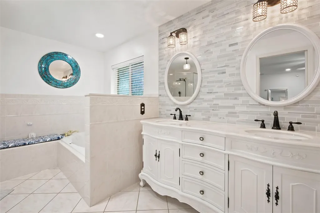 27202 Racquet Circle Leesburg FL 34748