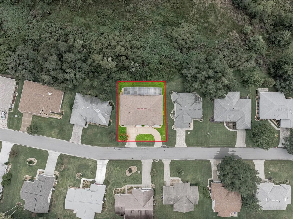 27202 Racquet Circle Leesburg FL 34748